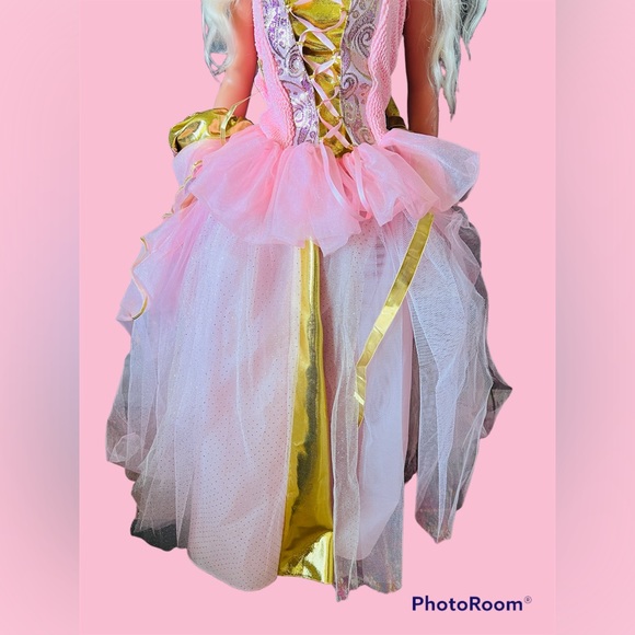 My size barbie , life size barbie , 3feet - Picture 3 of 6